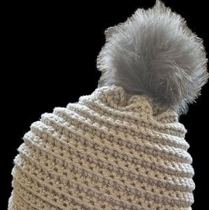 Crochet Pom Pom Hat